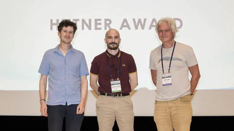 🏆 Javi receives the 2025 Hutner Award